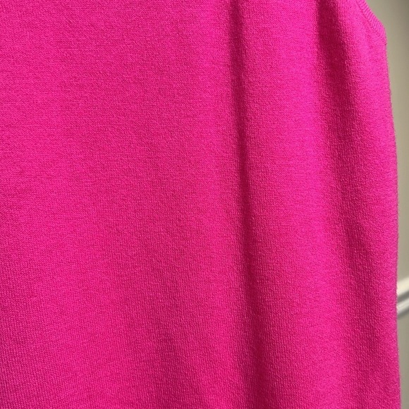 Sold-Saks Fifth Avenue 100% cashmere sweater tank top hot pink - Picture 8 of 8